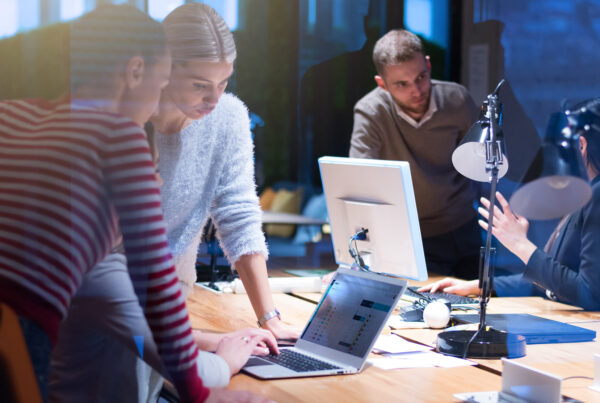 Time de tecnologia preocupado com os resultados.